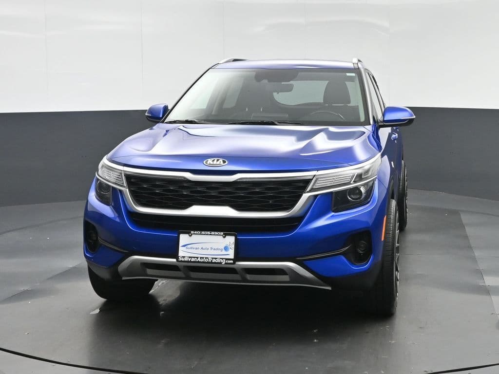 2021 Kia Seltos S, photo 2 of 55