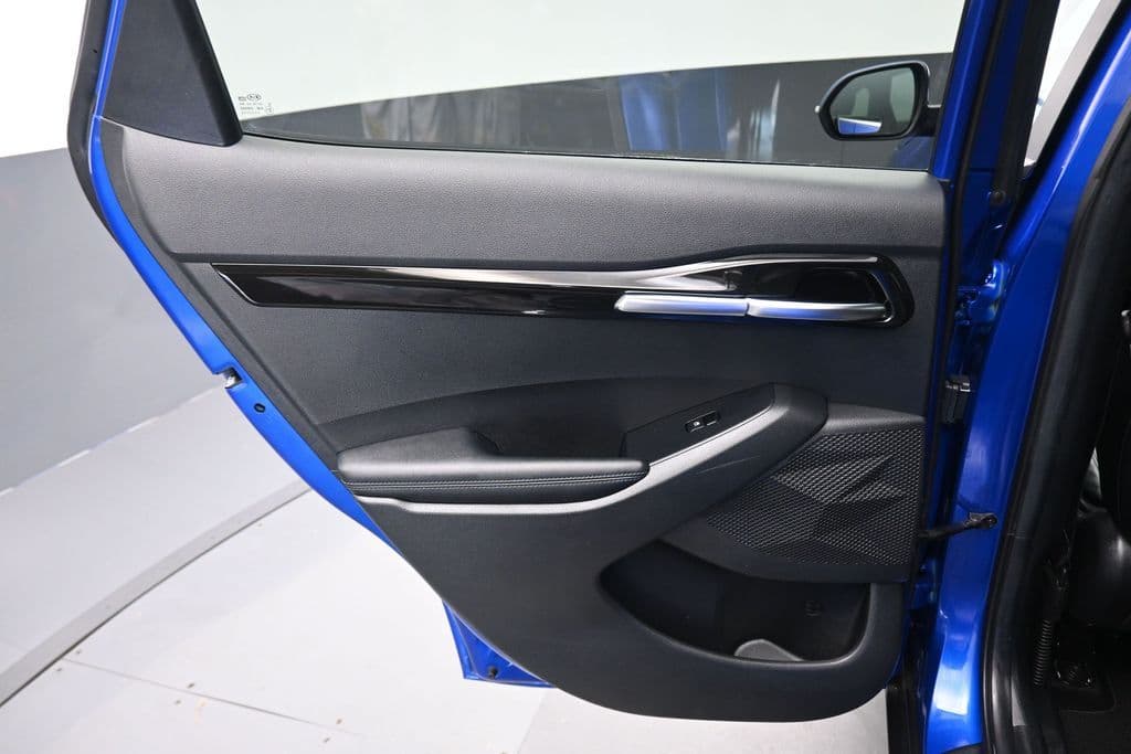 2021 Kia Seltos S, photo 28 of 55