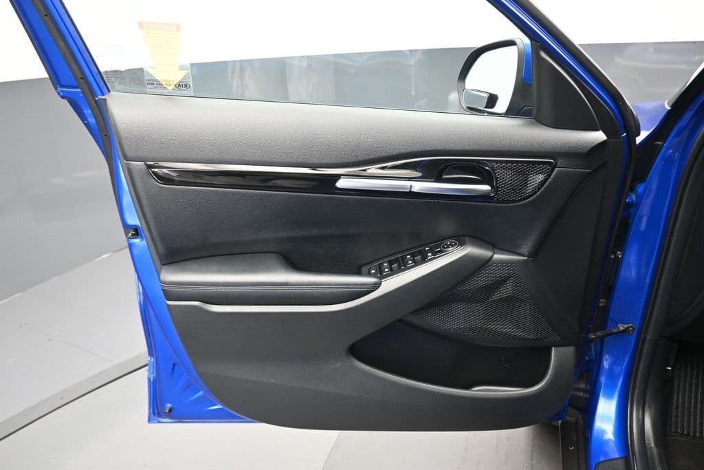 2021 Kia Seltos S, photo 9 of 55