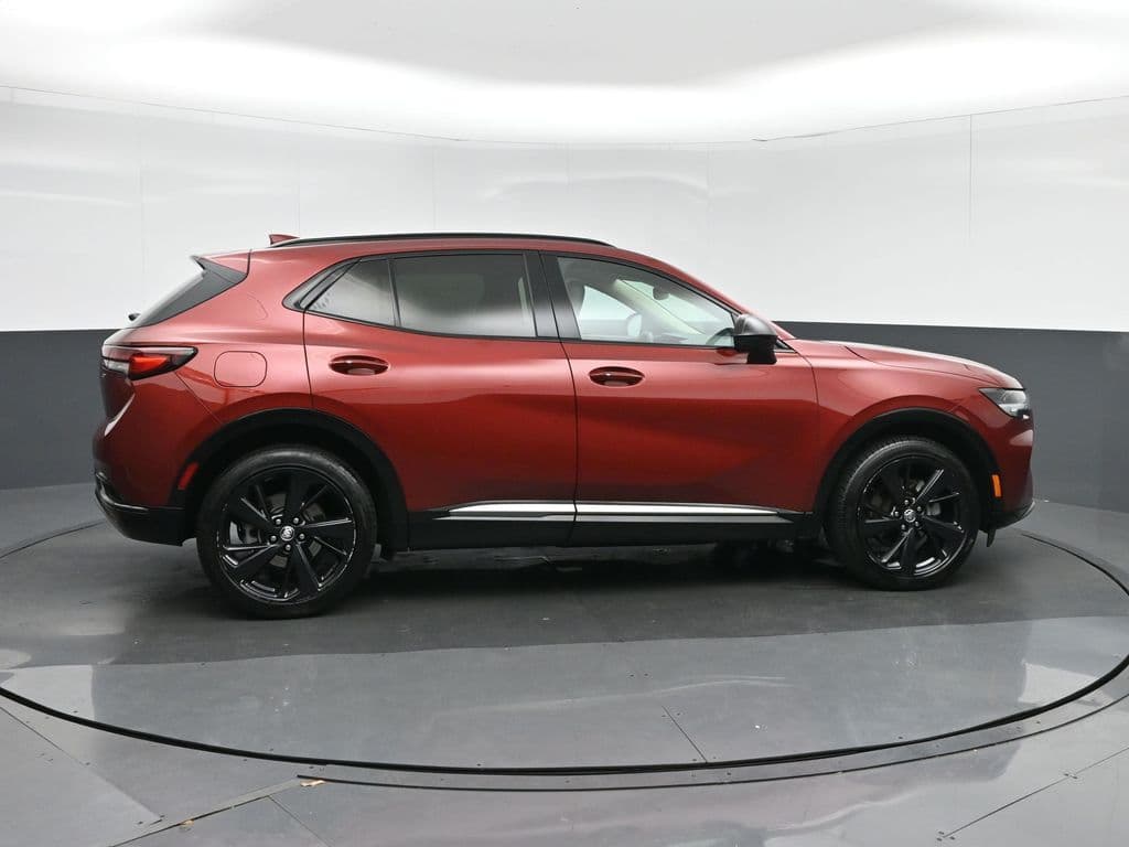 2023 Buick Envision Essence, photo 8 of 62