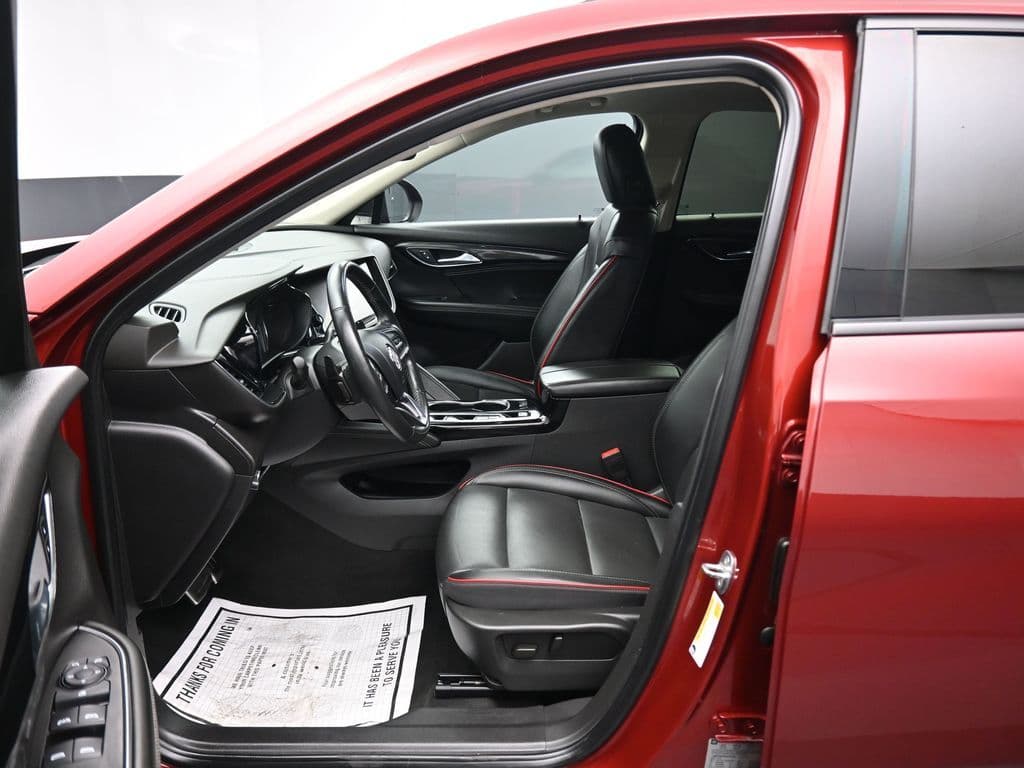 2023 Buick Envision Essence, photo 12 of 62