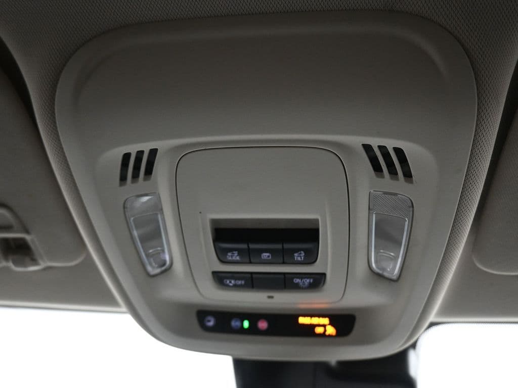 2023 Buick Envision Essence, photo 25 of 62