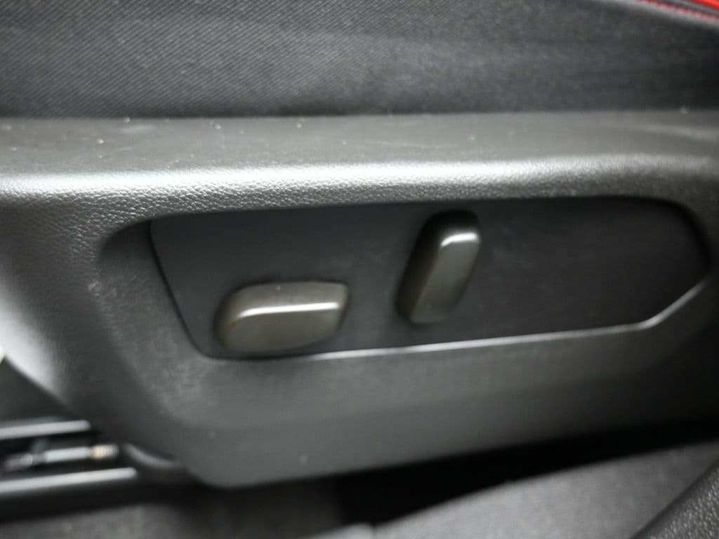 2023 Buick Envision Essence, photo 13 of 62