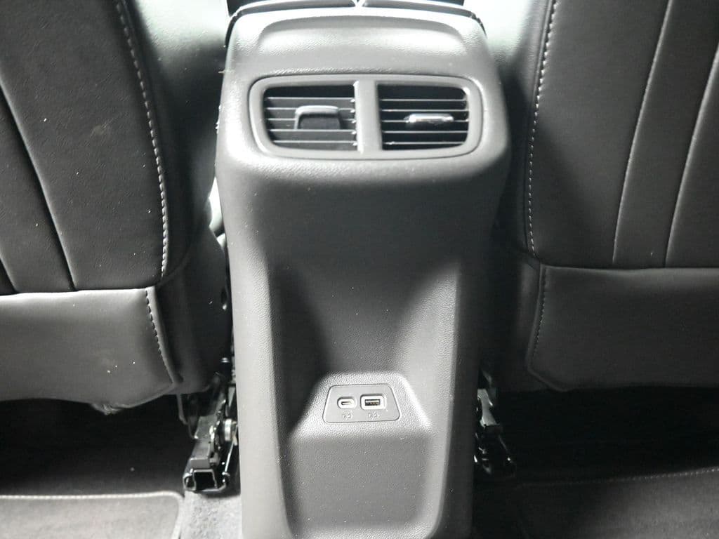 2021 Buick Envision Essence, photo 33 of 63