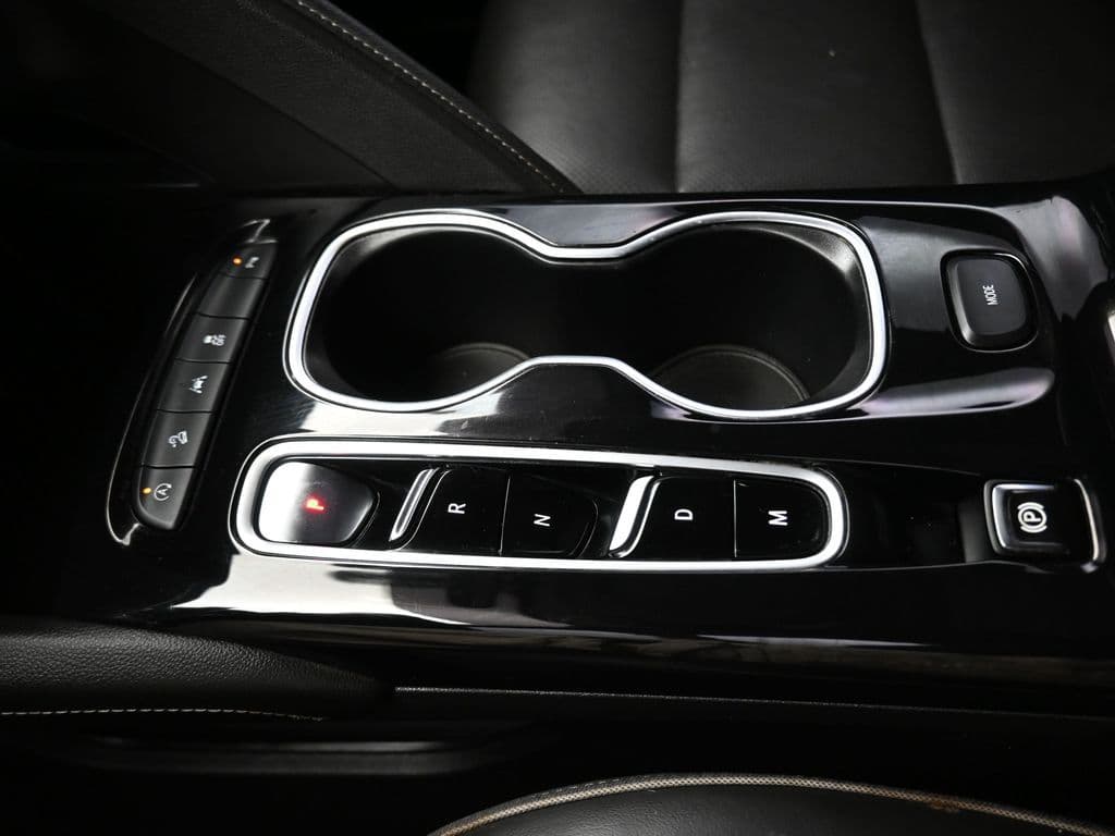 2021 Buick Envision Essence, photo 22 of 63