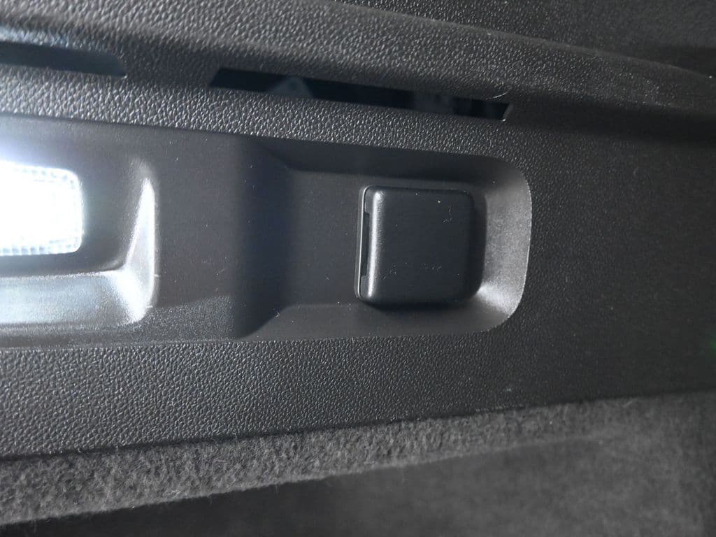 2021 Buick Envision Essence, photo 47 of 63