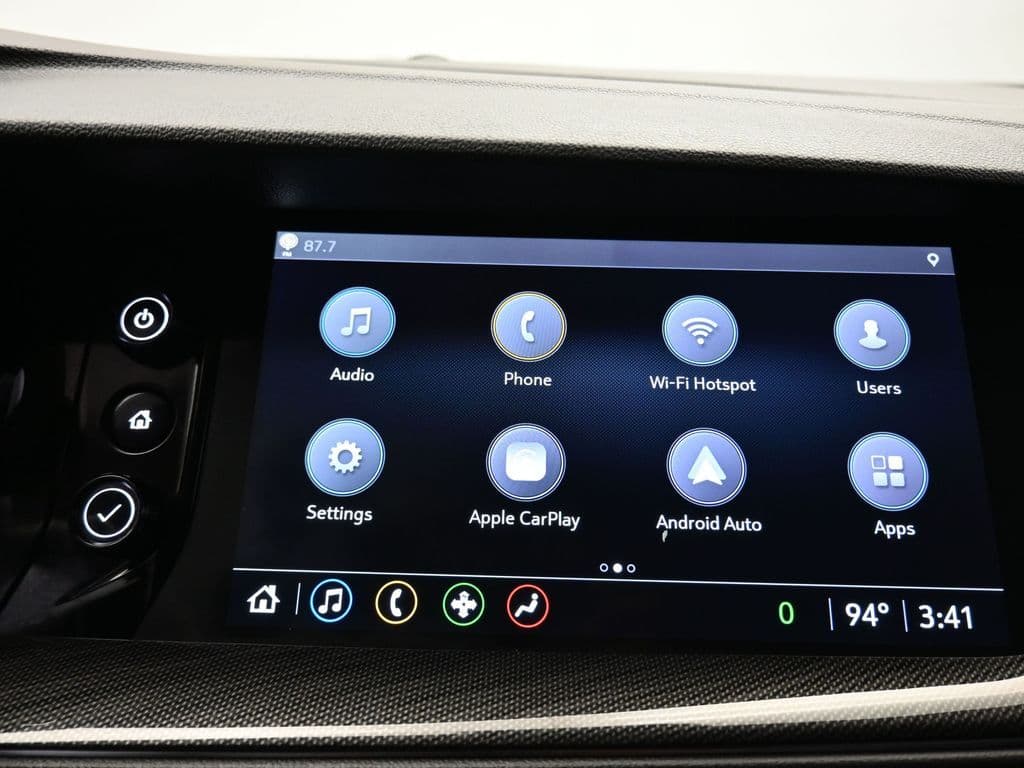 2021 Buick Envision Essence, photo 17 of 63
