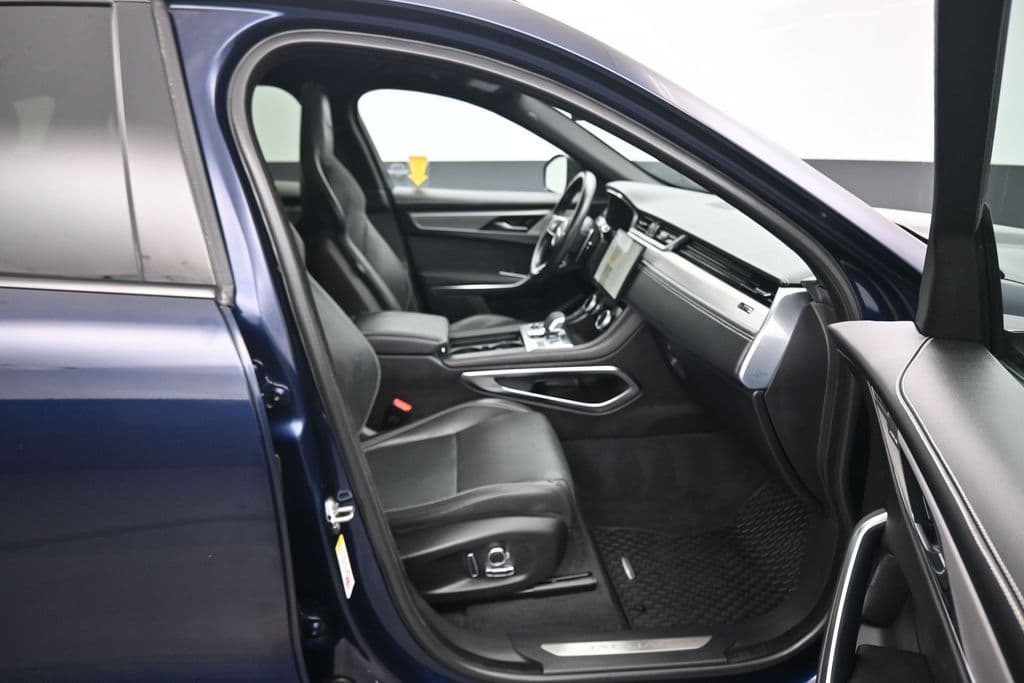 2024 Jaguar F-PACE P250 R-Dynamic S, photo 41 of 61