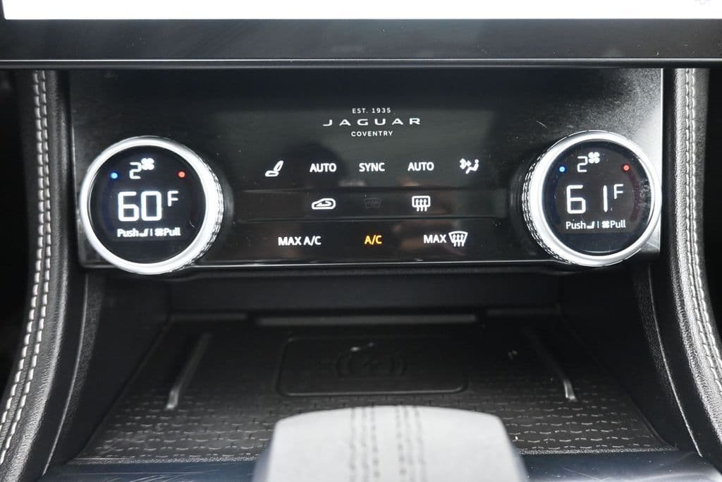 2024 Jaguar F-PACE P250 R-Dynamic S, photo 21 of 61