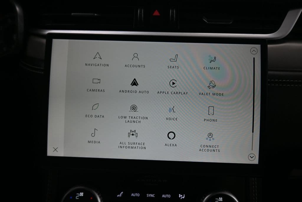 2024 Jaguar F-PACE P250 R-Dynamic S, photo 18 of 61