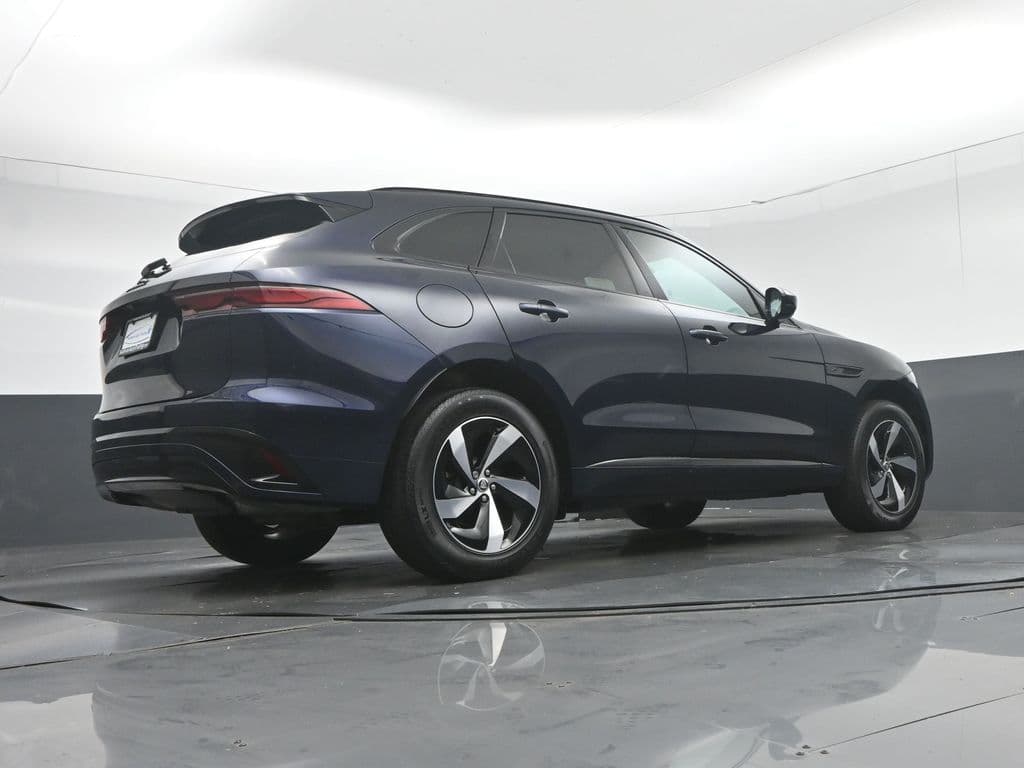 2024 Jaguar F-PACE P250 R-Dynamic S, photo 57 of 61