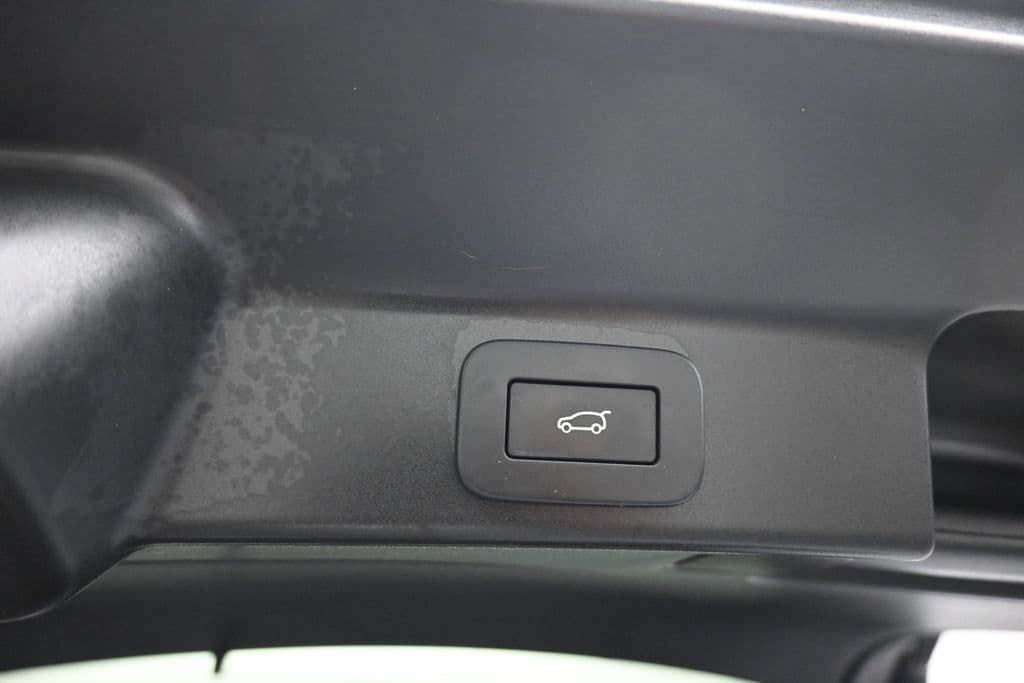 2024 Jaguar F-PACE P250 R-Dynamic S, photo 45 of 61