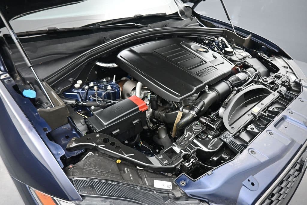 2024 Jaguar F-PACE P250 R-Dynamic S, photo 49 of 61