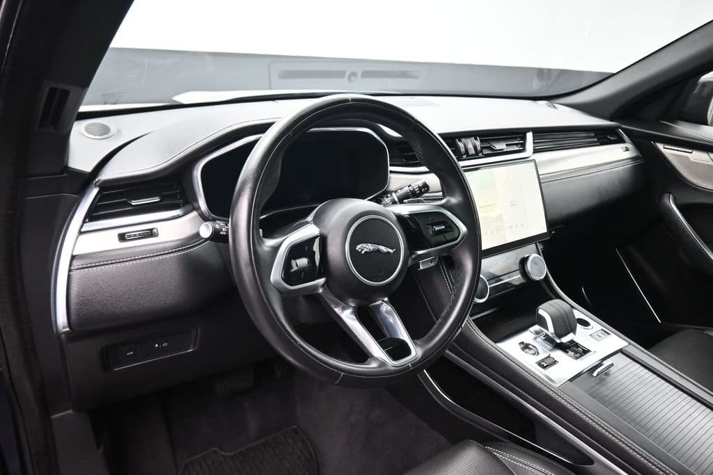 2024 Jaguar F-PACE P250 R-Dynamic S, photo 14 of 61