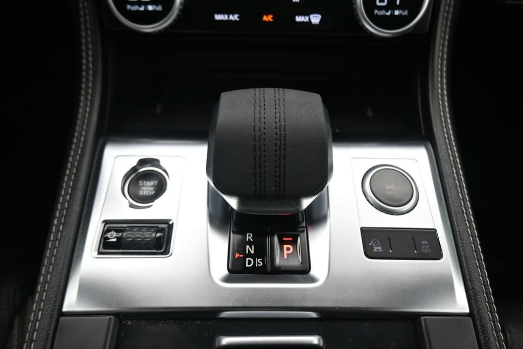 2024 Jaguar F-PACE P250 R-Dynamic S, photo 22 of 61
