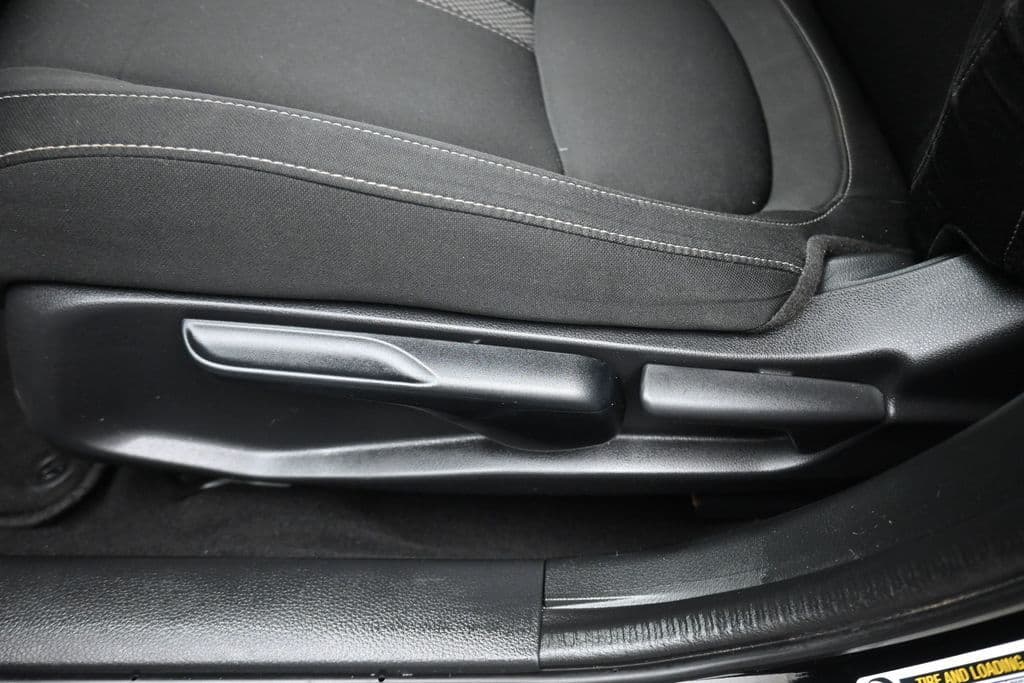 2020 Honda Civic LX, photo 12 of 54