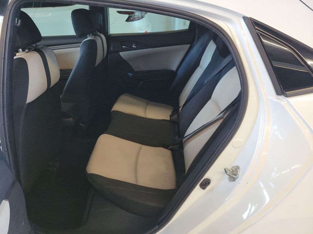 2018 Honda Civic Sport, photo 8 of 9
