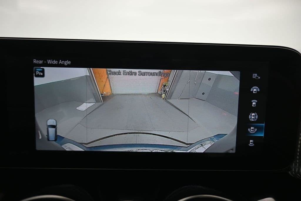 2022 Mercedes-Benz GLB GLB 250 4MATIC®, photo 25 of 73