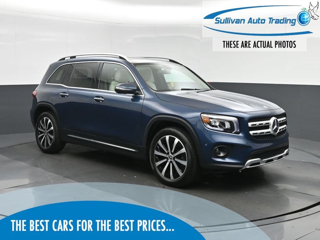 2022 Mercedes-Benz GLB GLB 250 4MATIC®, photo 1 of 73