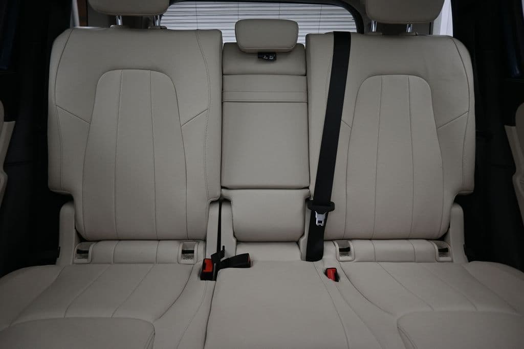 2022 Mercedes-Benz GLB GLB 250 4MATIC®, photo 34 of 73
