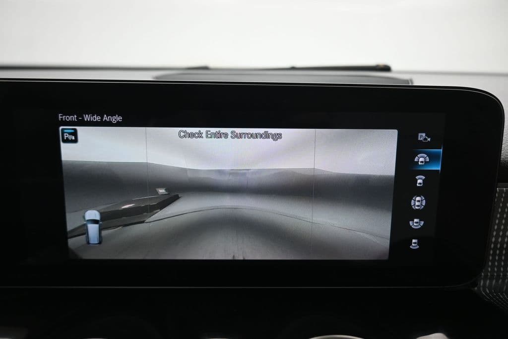 2022 Mercedes-Benz GLB GLB 250 4MATIC®, photo 22 of 73