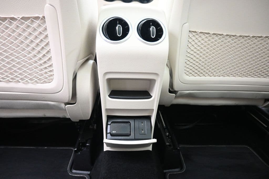 2022 Mercedes-Benz GLB GLB 250 4MATIC®, photo 39 of 73