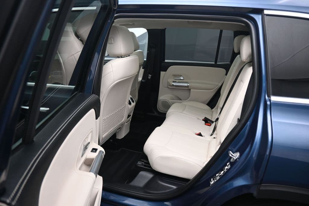 2022 Mercedes-Benz GLB GLB 250 4MATIC®, photo 37 of 73