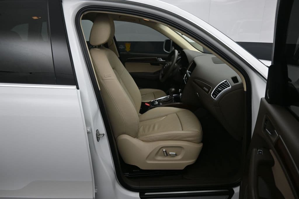 2017 Audi Q5 2.0T Premium Plus quattro, photo 42 of 64