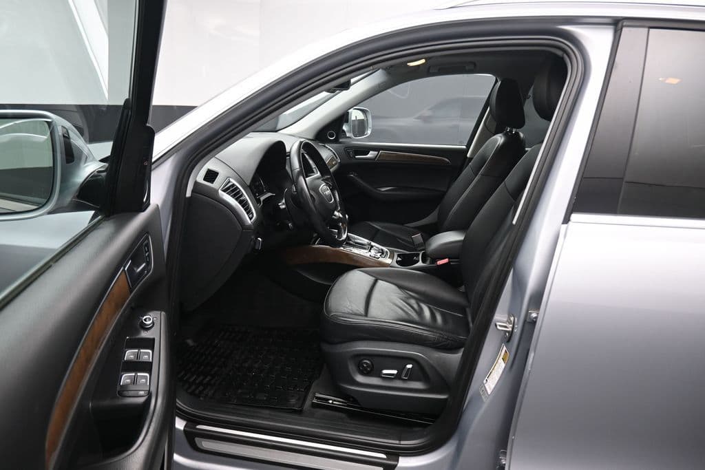 2016 Audi Q5 2.0T Premium Plus quattro, photo 12 of 62