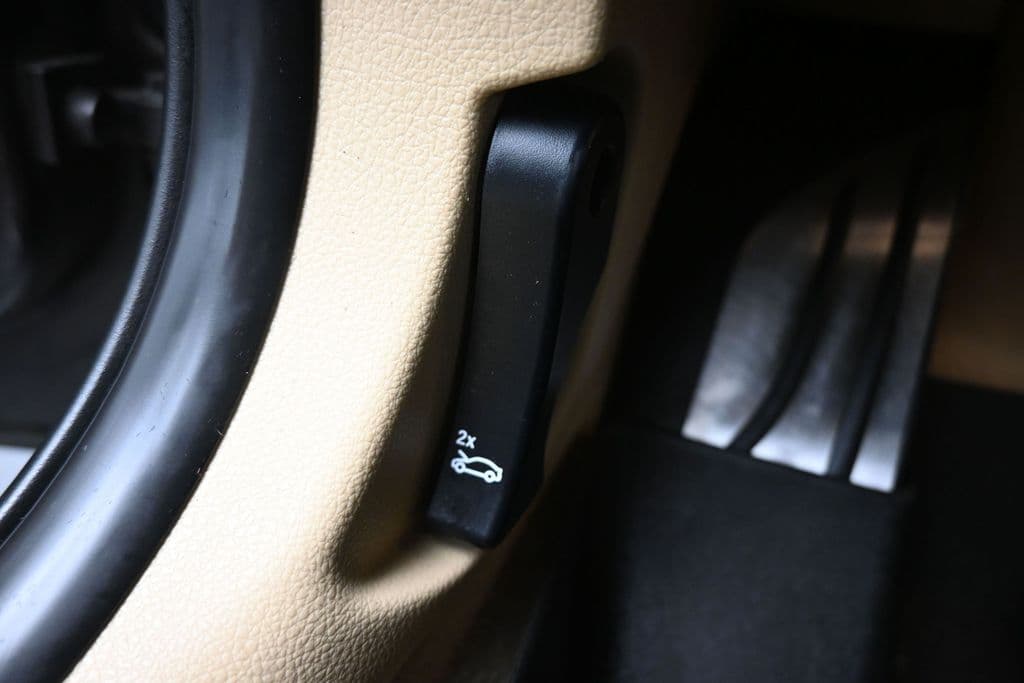 2015 BMW 3 Series 328i xDrive, photo 27 of 59