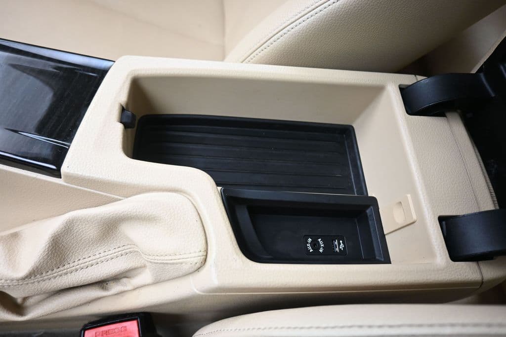 2015 BMW 3 Series 328i xDrive, photo 23 of 59
