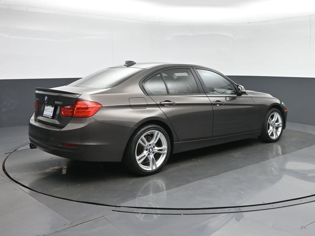 2015 BMW 3 Series 328i xDrive, photo 7 of 59