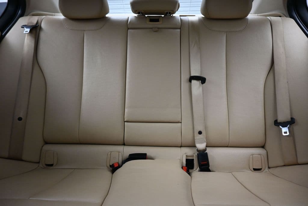 2015 BMW 3 Series 328i xDrive, photo 29 of 59