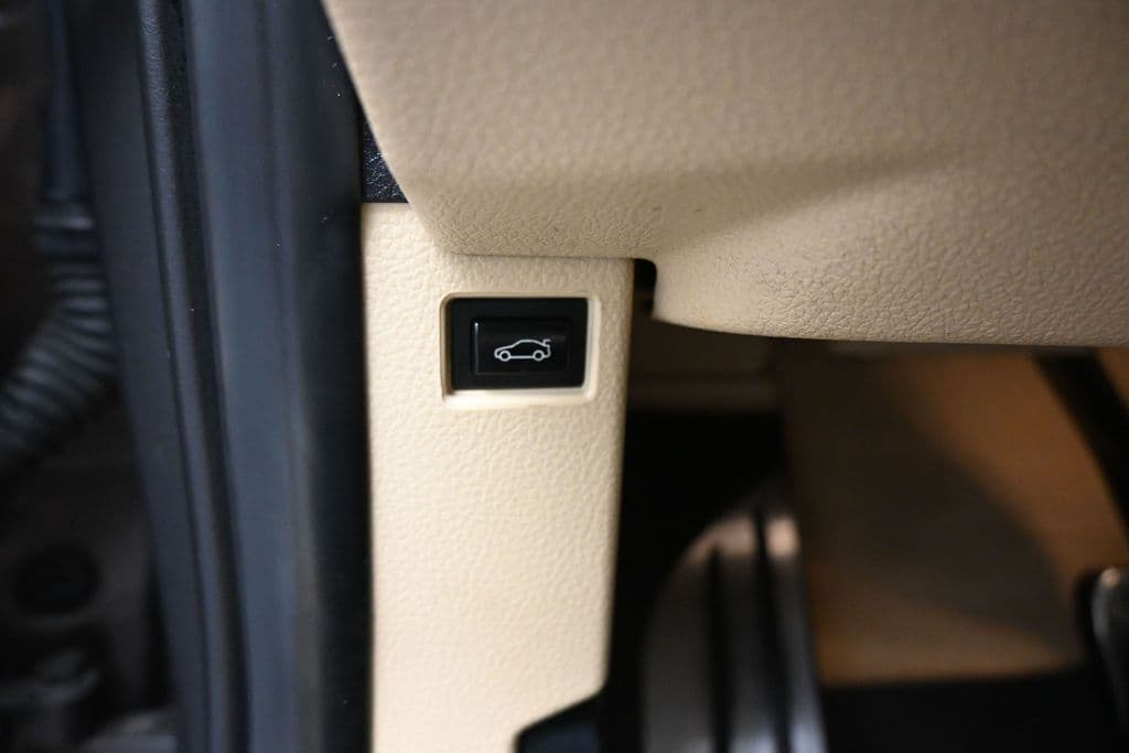 2015 BMW 3 Series 328i xDrive, photo 28 of 59