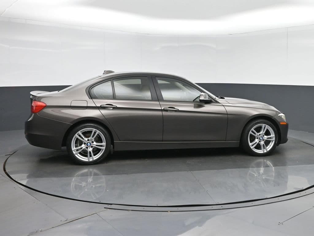 2015 BMW 3 Series 328i xDrive, photo 8 of 59