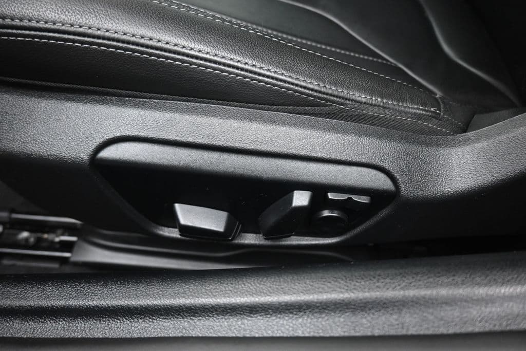 2020 BMW Z4 sDrive30i, photo 14 of 49
