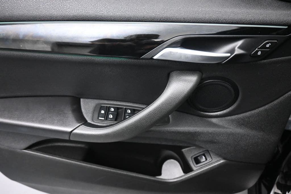 2018 BMW X2 xDrive28i, photo 10 of 63