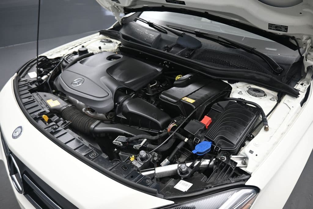 2016 Mercedes-Benz GLA GLA 250, photo 48 of 58