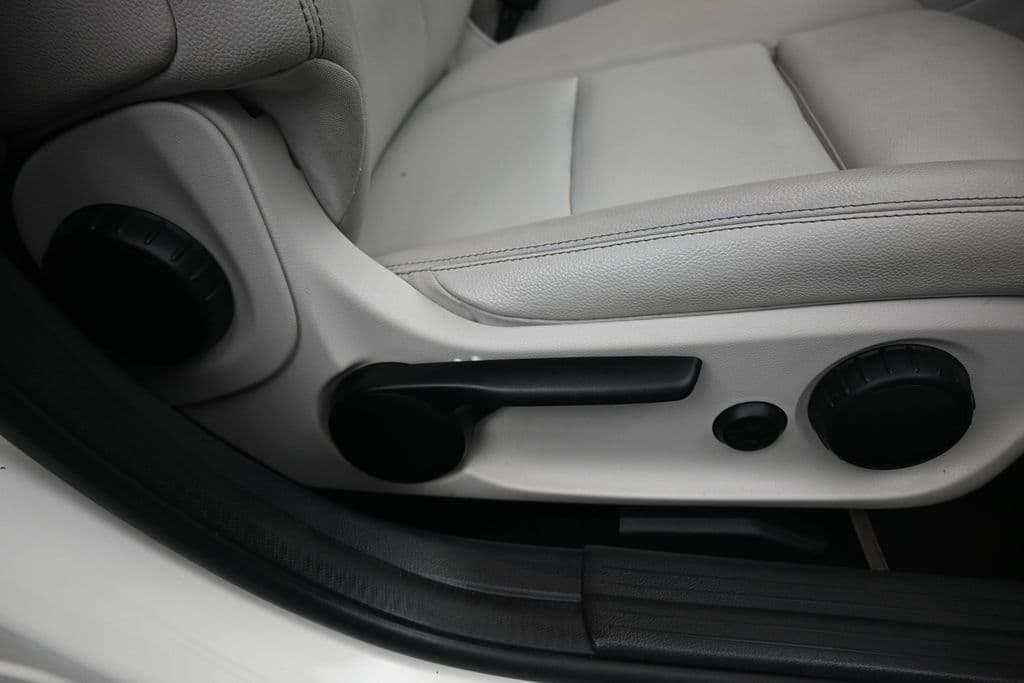 2016 Mercedes-Benz GLA GLA 250, photo 41 of 58