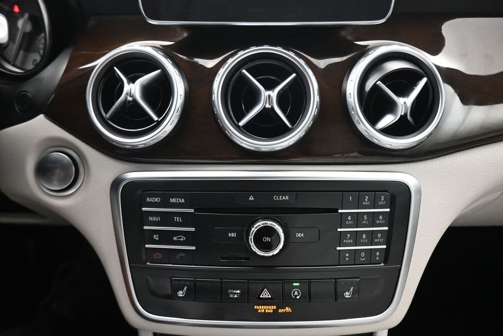 2016 Mercedes-Benz GLA GLA 250, photo 20 of 58