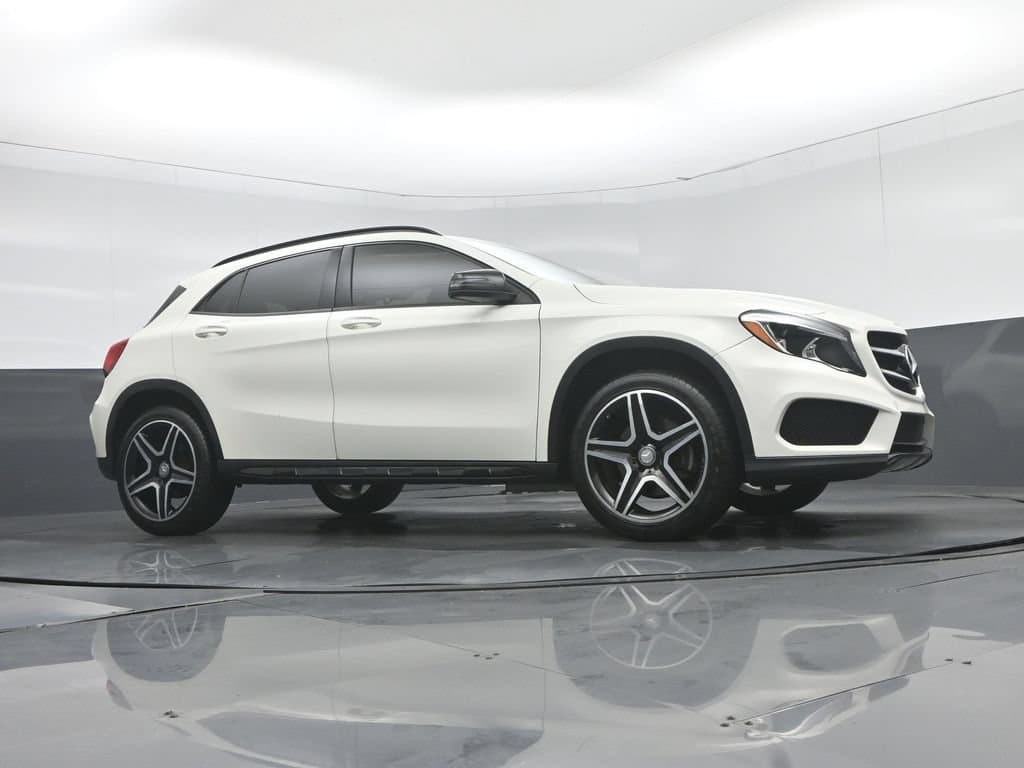 2016 Mercedes-Benz GLA GLA 250, photo 51 of 58