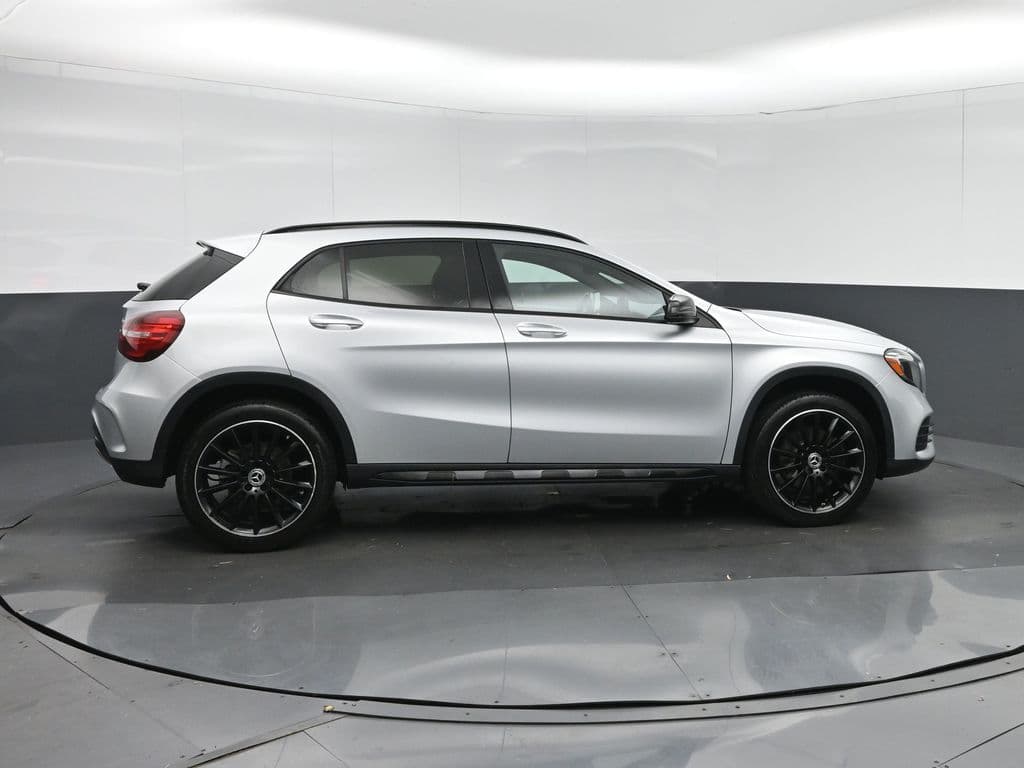 2020 Mercedes-Benz GLA GLA 250 4MATIC®, photo 8 of 58