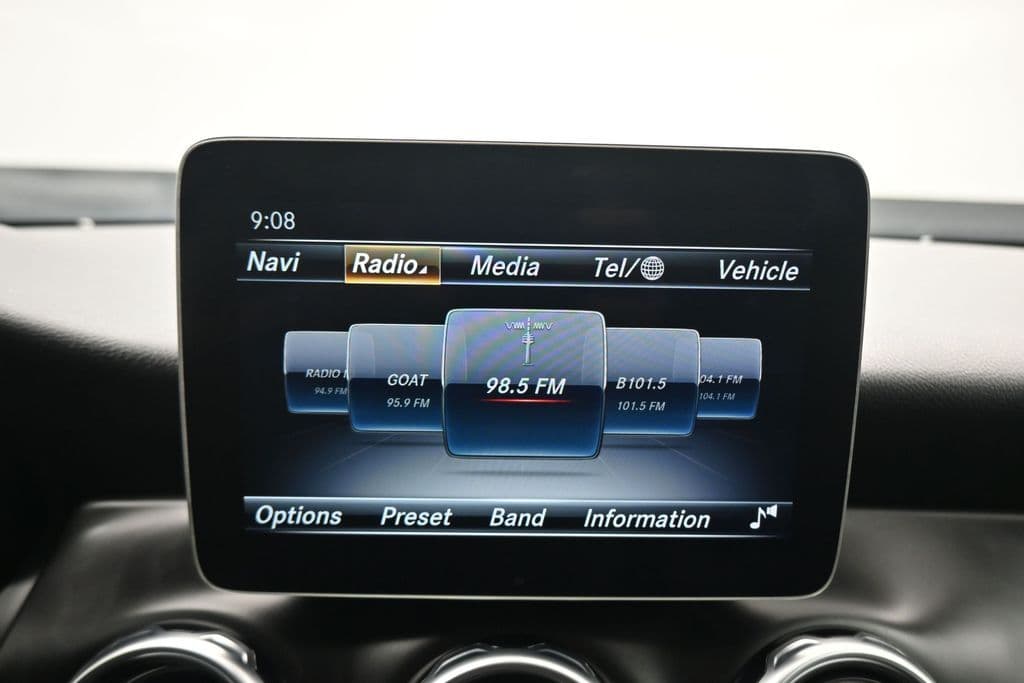 2020 Mercedes-Benz GLA GLA 250 4MATIC®, photo 16 of 58
