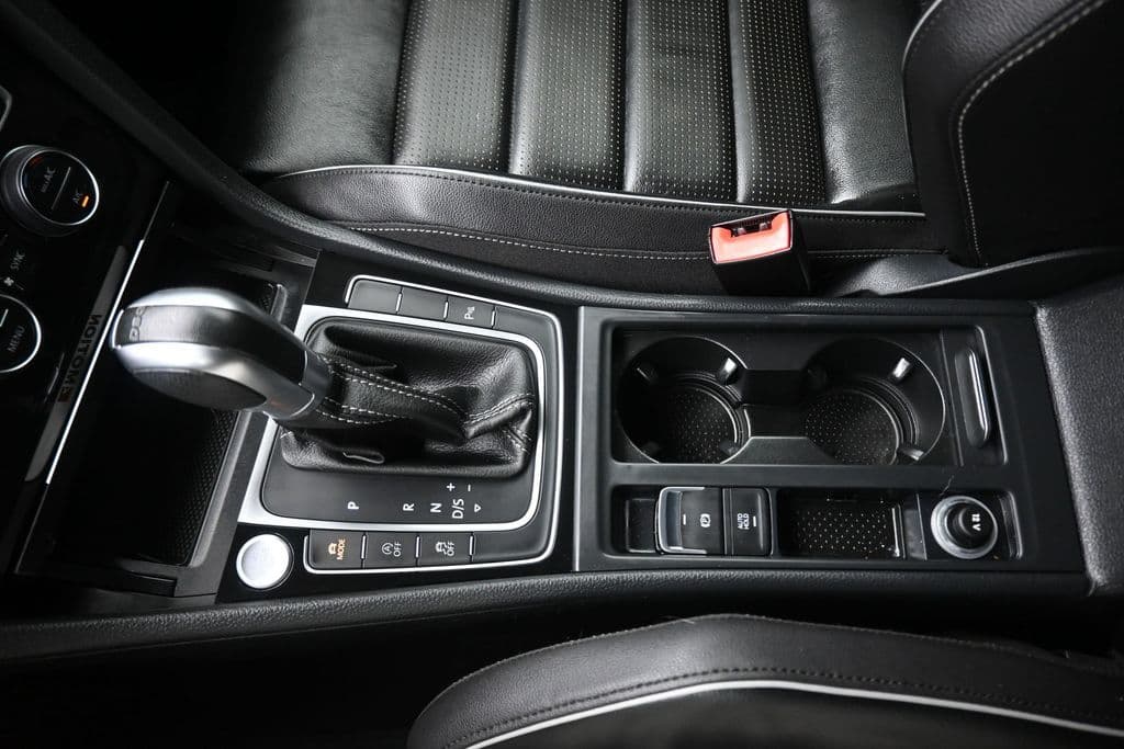 2019 Volkswagen Golf R DCC & Navigation 4Motion, photo 21 of 57