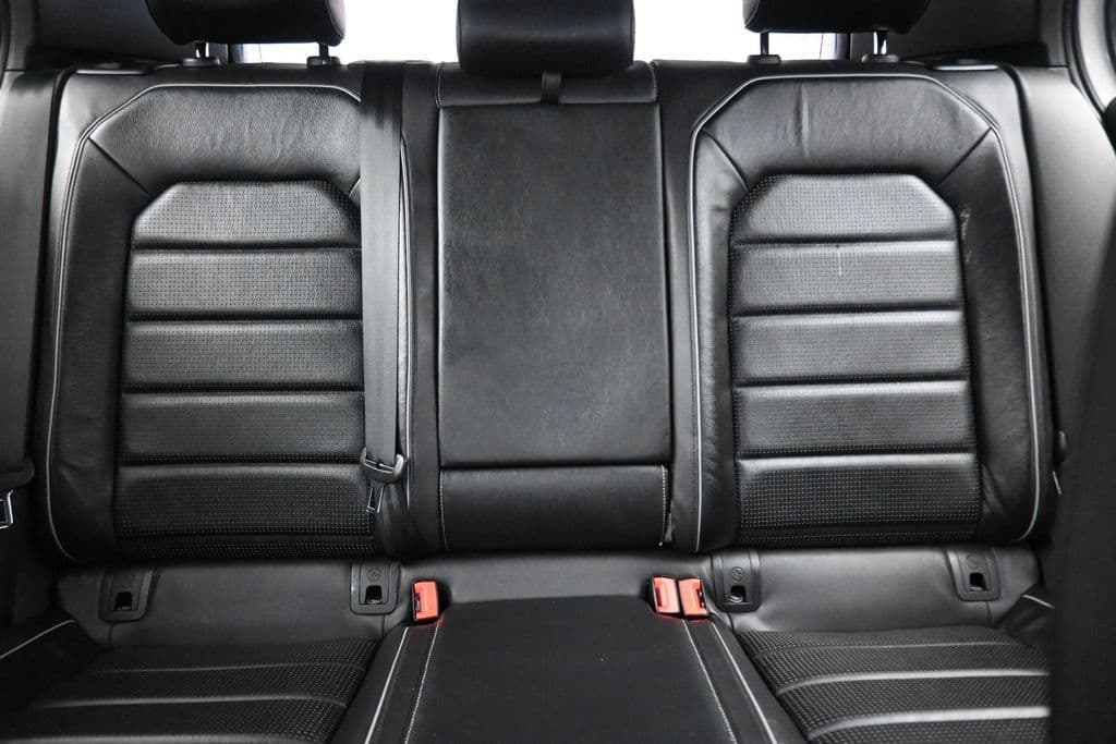 2019 Volkswagen Golf R DCC & Navigation 4Motion, photo 28 of 57