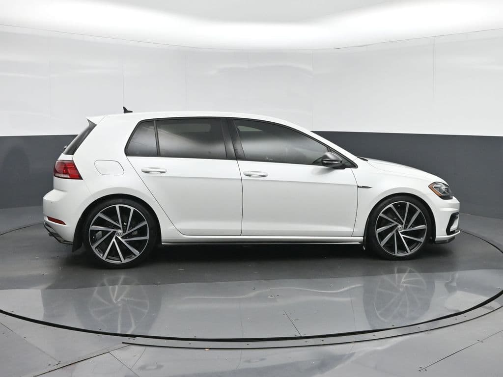 2019 Volkswagen Golf R DCC & Navigation 4Motion, photo 8 of 57