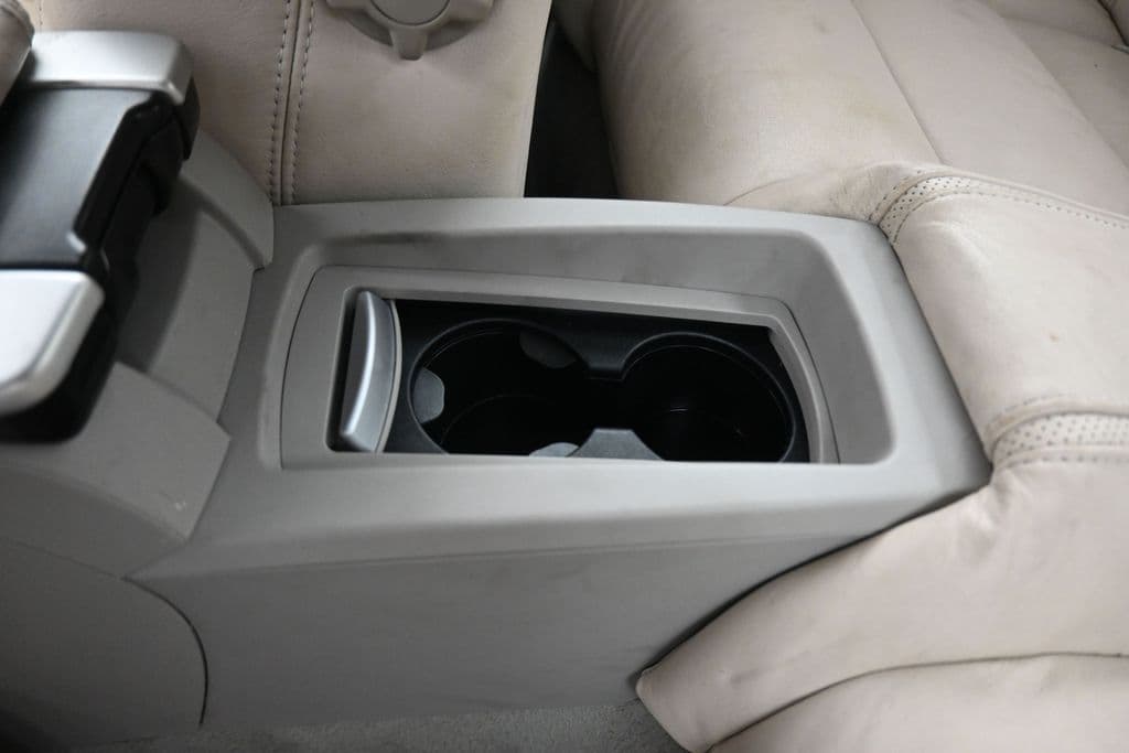 2011 Volvo C70 T5, photo 26 of 49