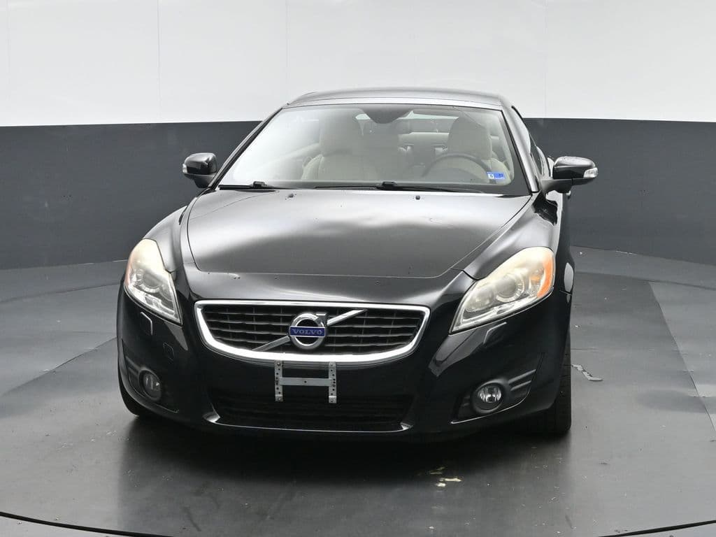 2011 Volvo C70 T5, photo 2 of 49