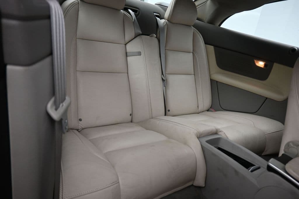 2011 Volvo C70 T5, photo 33 of 49