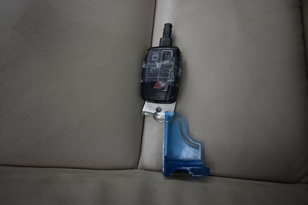 2011 Volvo C70 T5, photo 41 of 49